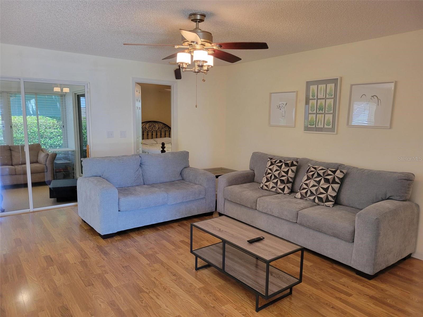 Image 3 of 46 For 2160 Addison Avenue