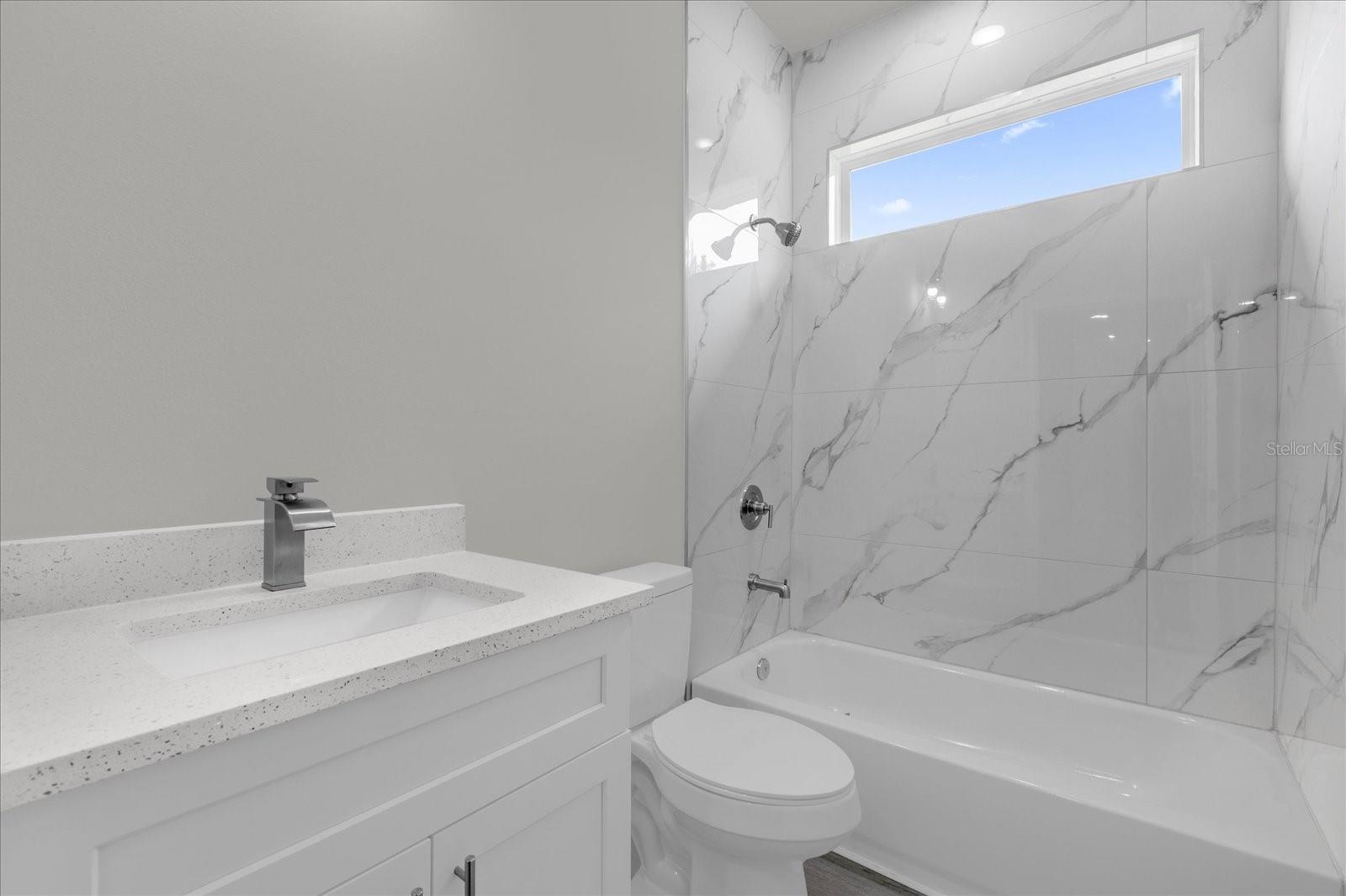 Listing photo id 16 for 1233 Shady Lane