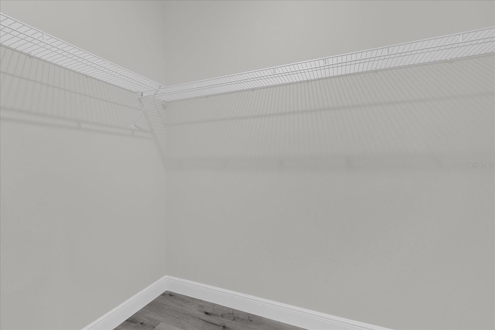 Listing photo id 21 for 1233 Shady Lane