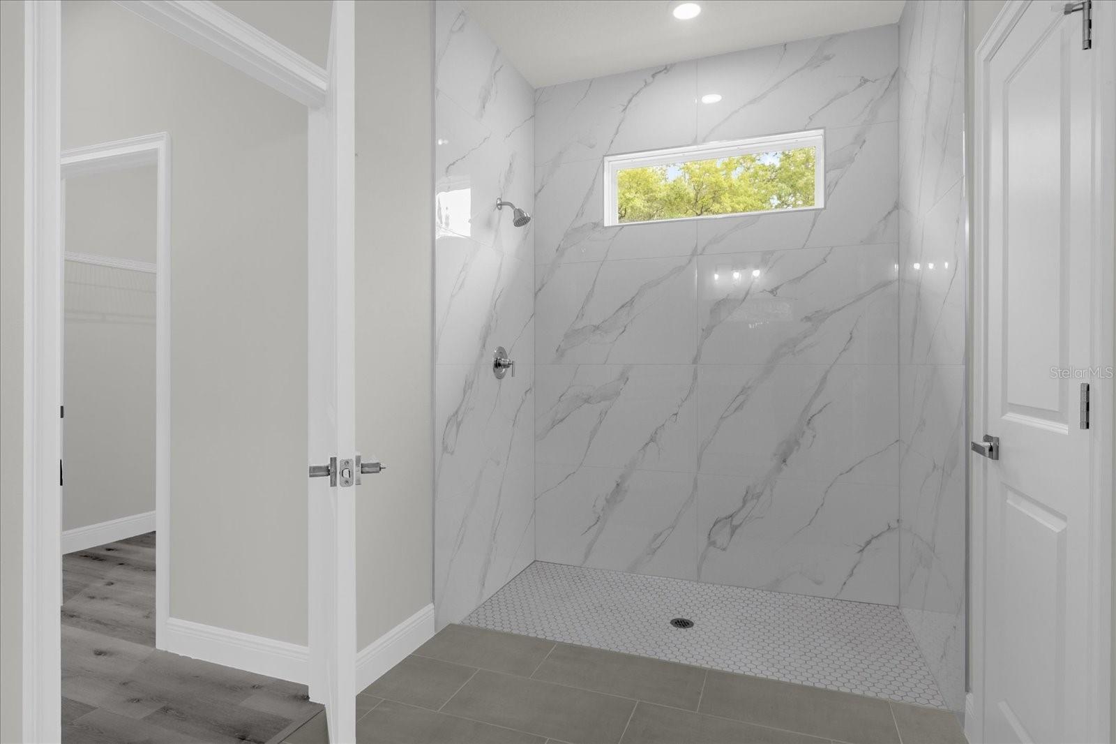 Listing photo id 25 for 1233 Shady Lane