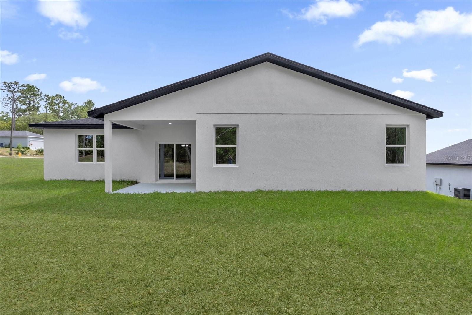Listing photo id 28 for 1233 Shady Lane