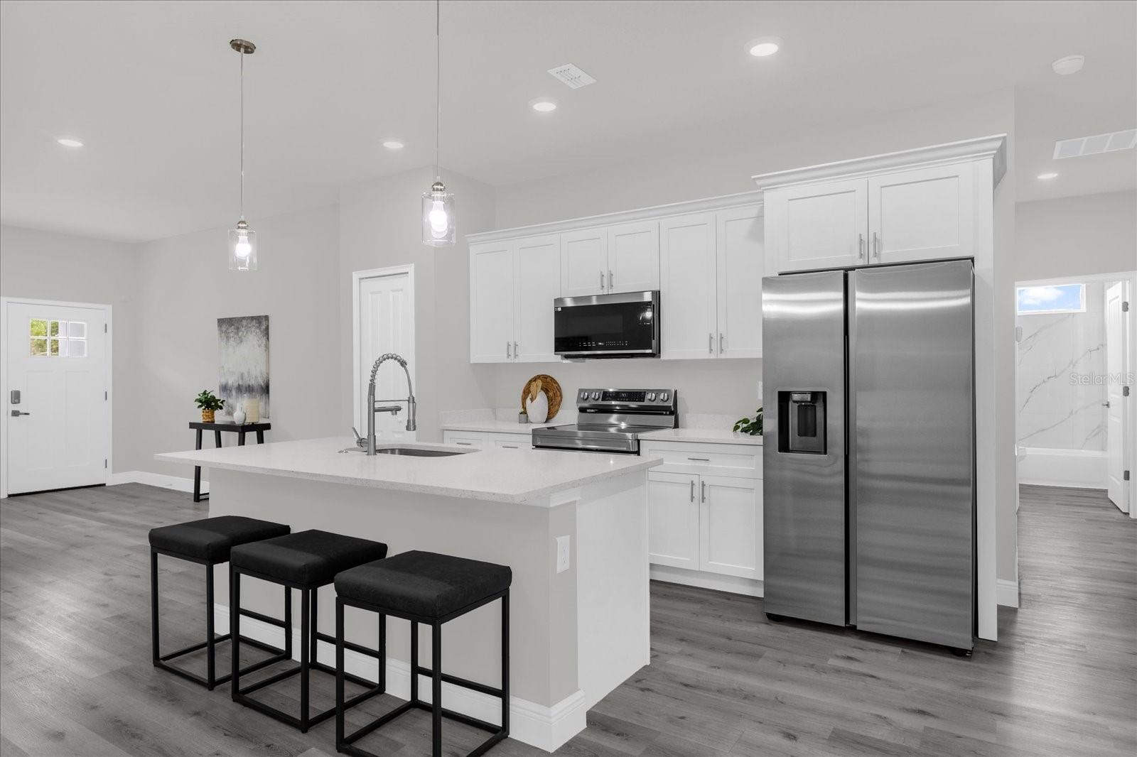 Listing photo id 6 for 1233 Shady Lane