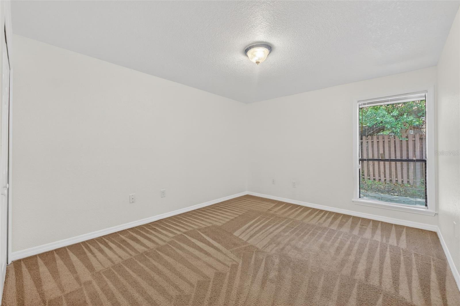 Image 28 of 34 For 625 Trinidad Court 625