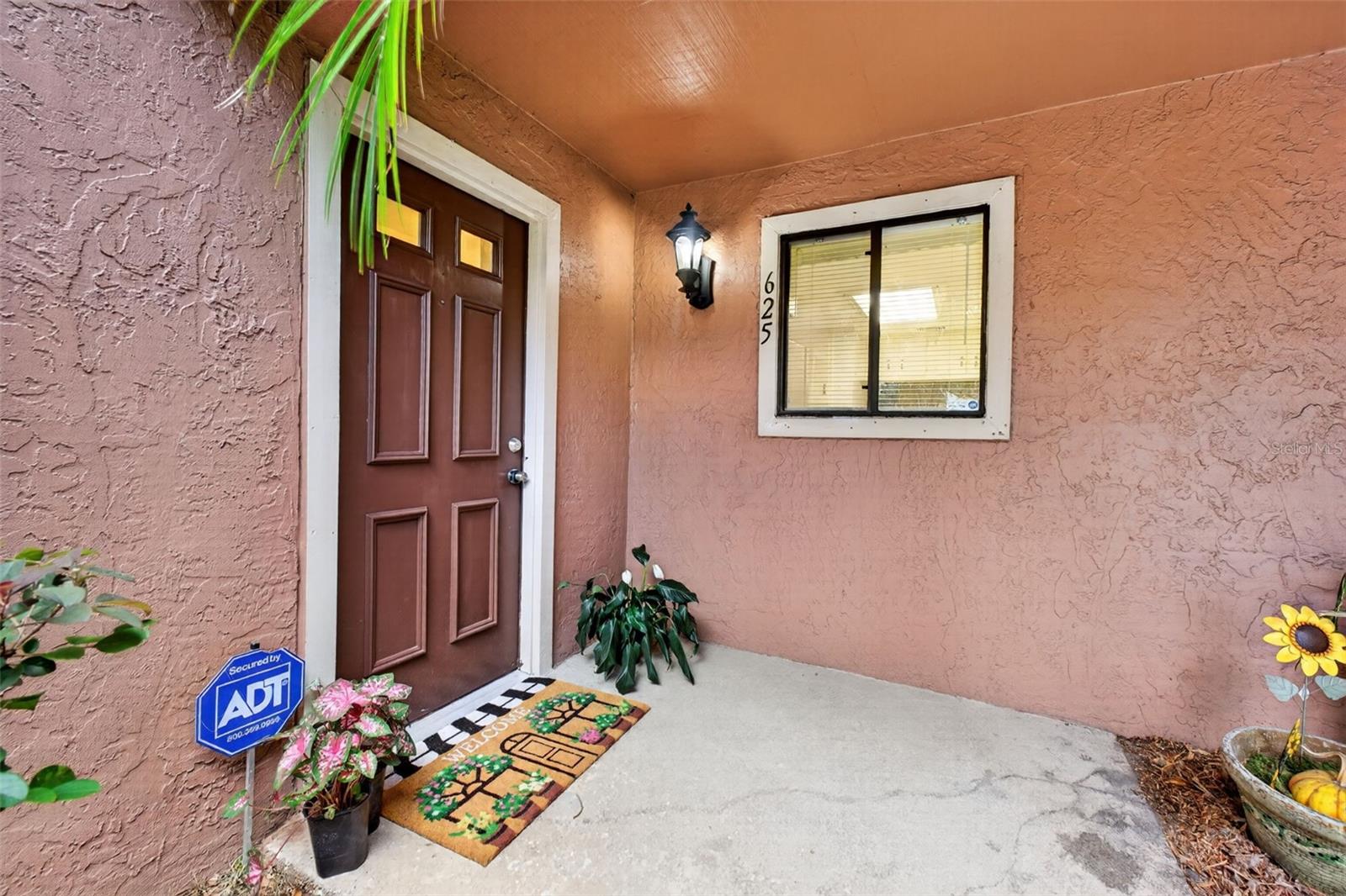 Image 3 of 34 For 625 Trinidad Court 625