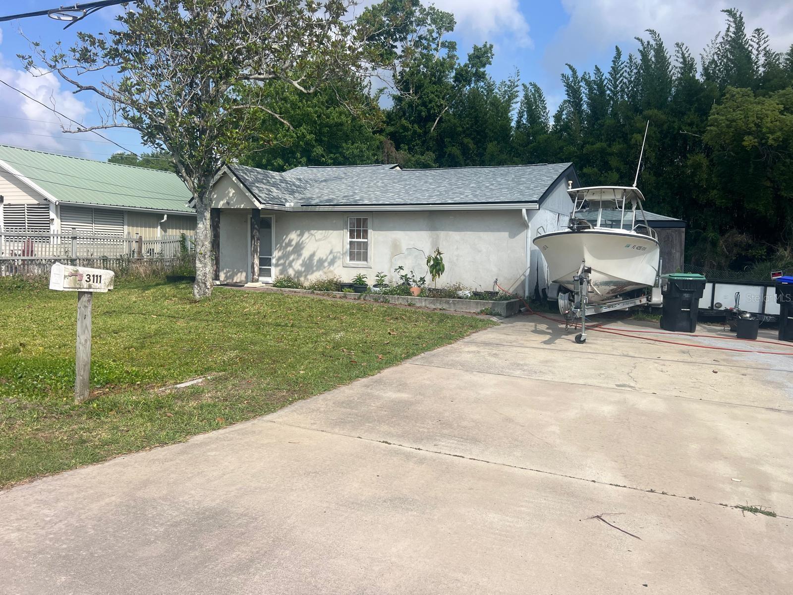 Image 20 of 24 For 3111 Villa Drive
