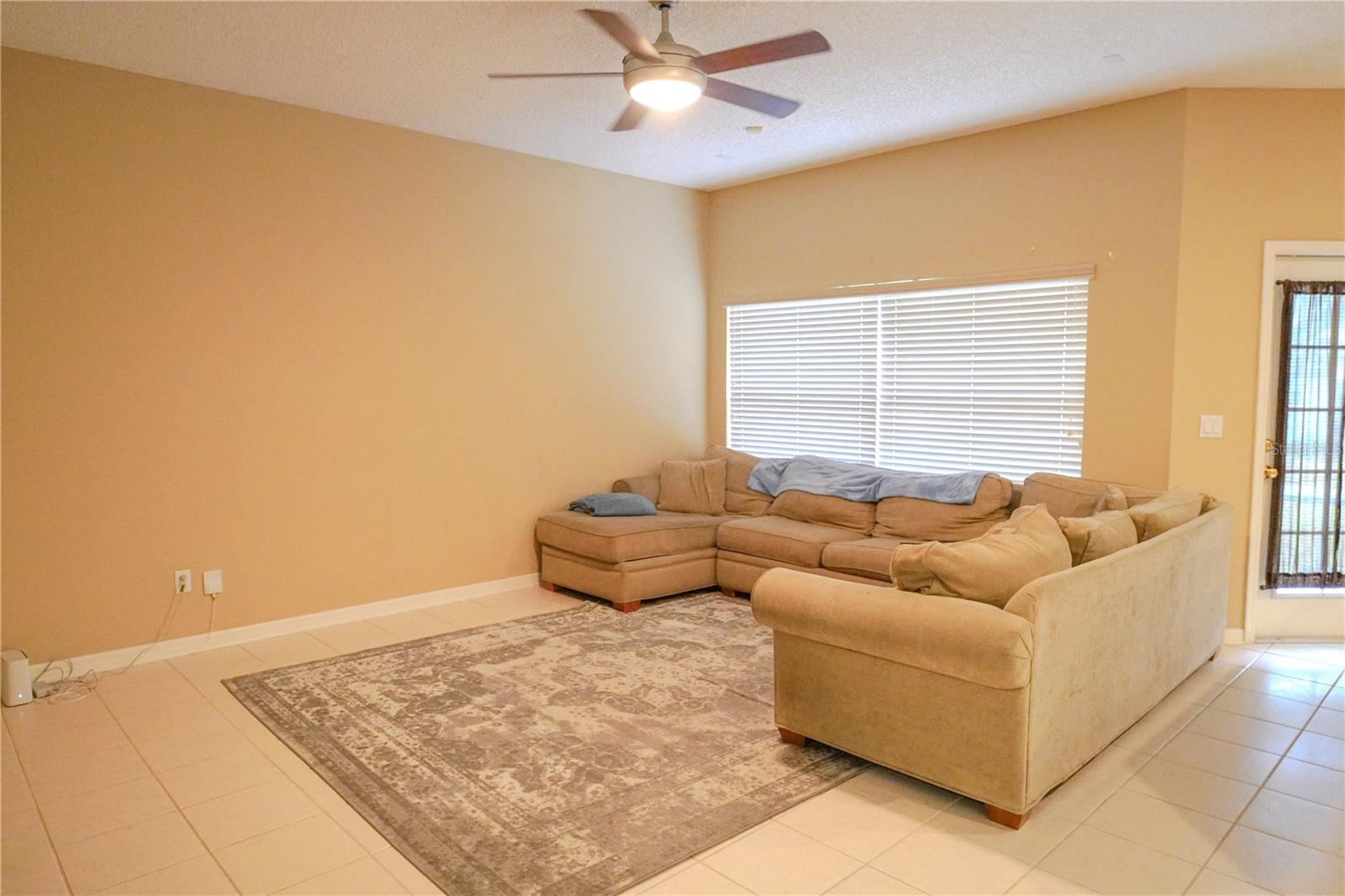 Image 5 of 16 For 8435 Port Lancashire Drive