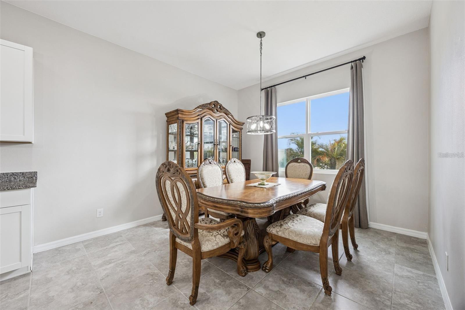 Image 14 of 56 For 2091 Brillante Drive