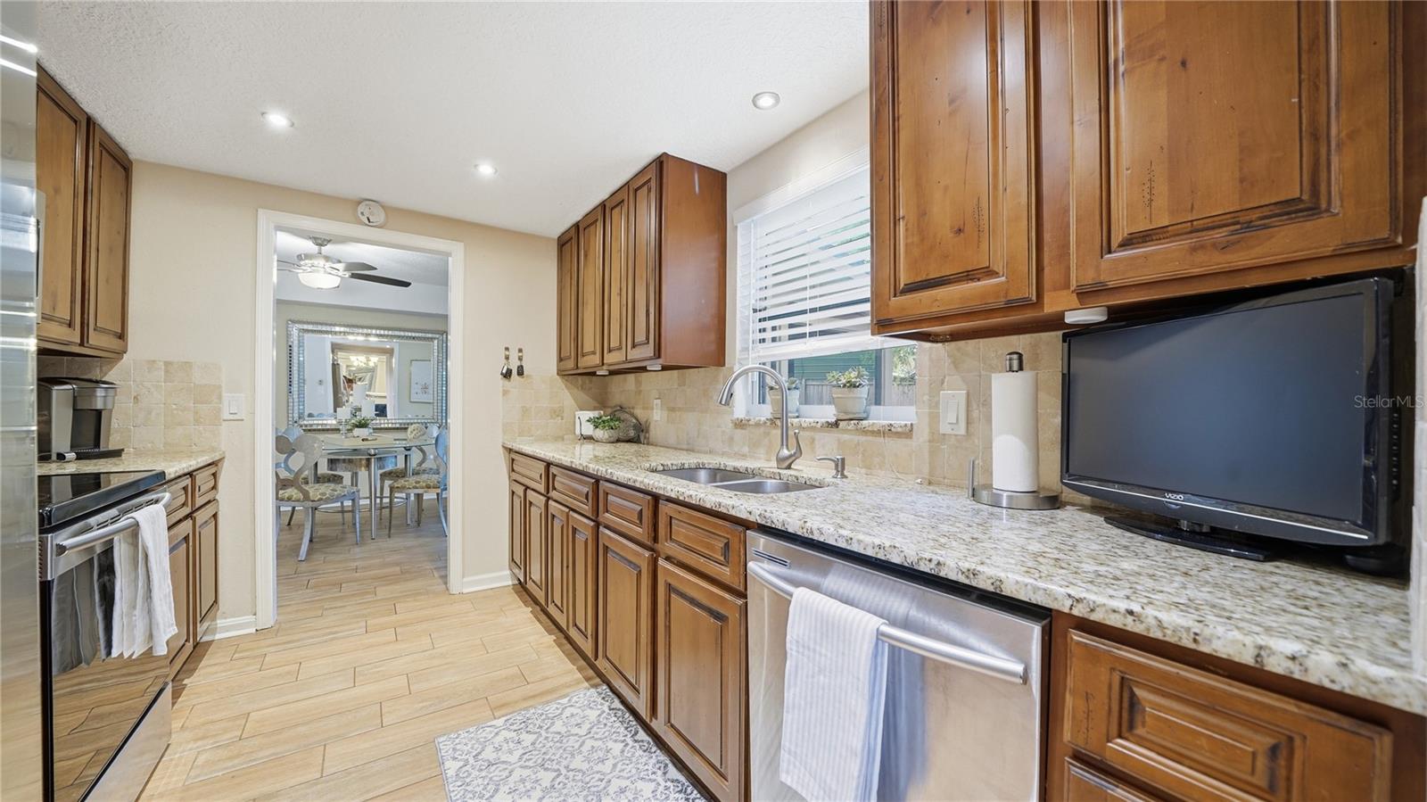Image 15 of 62 For 6171 Riviera Lane
