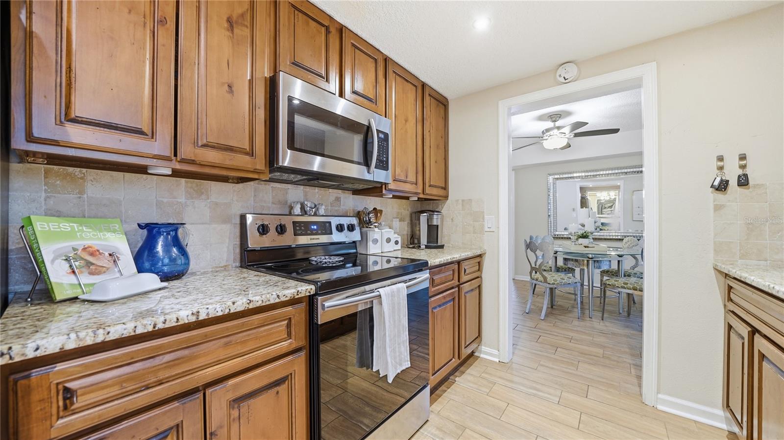 Image 16 of 62 For 6171 Riviera Lane