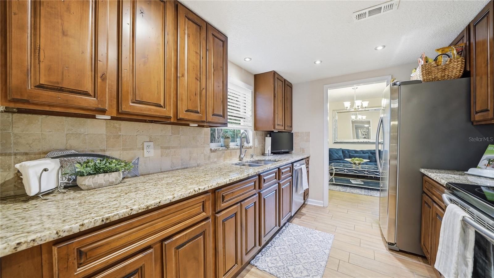 Image 18 of 62 For 6171 Riviera Lane