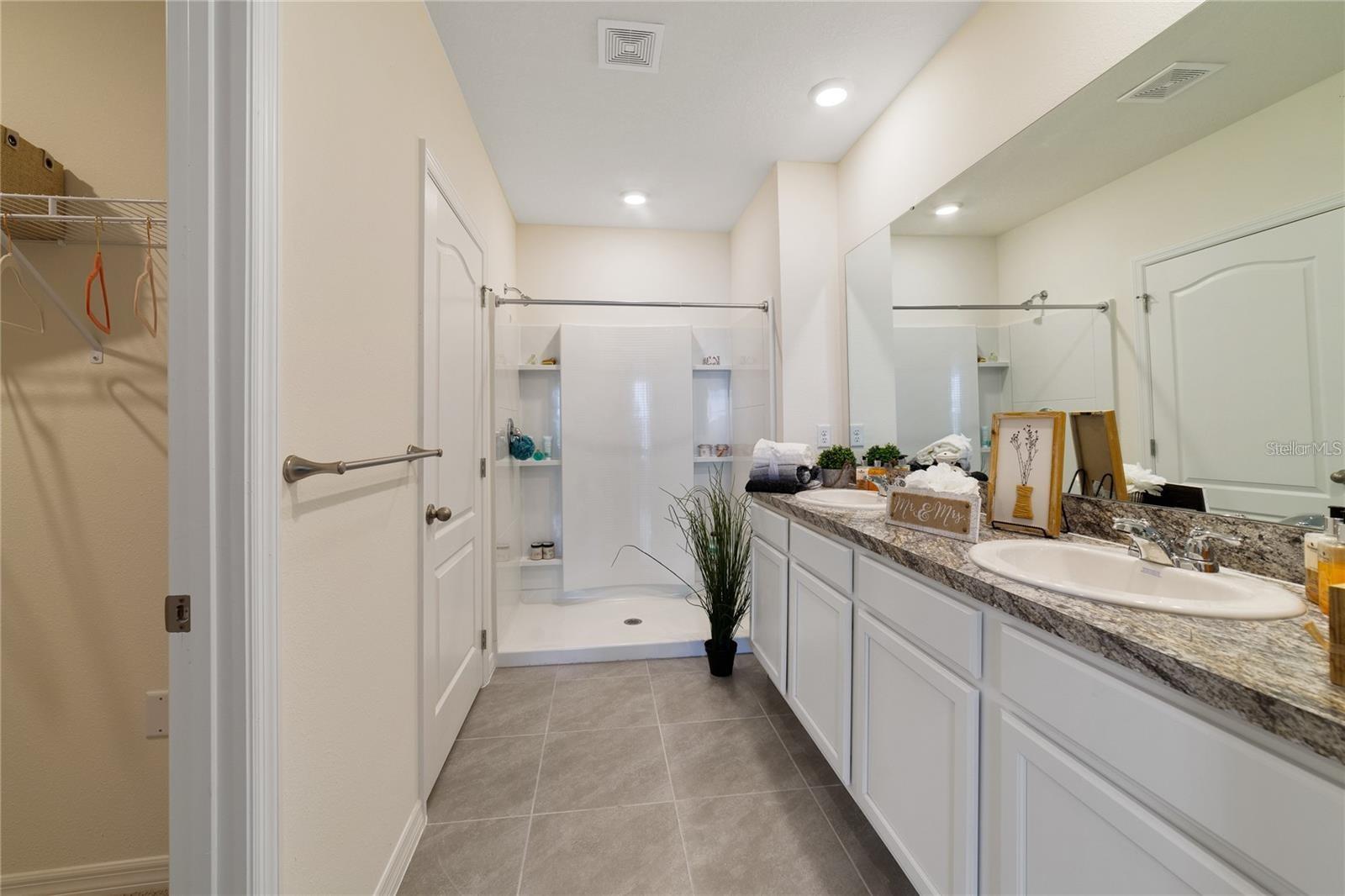 Image 11 of 28 For 1548 Catbriar Way