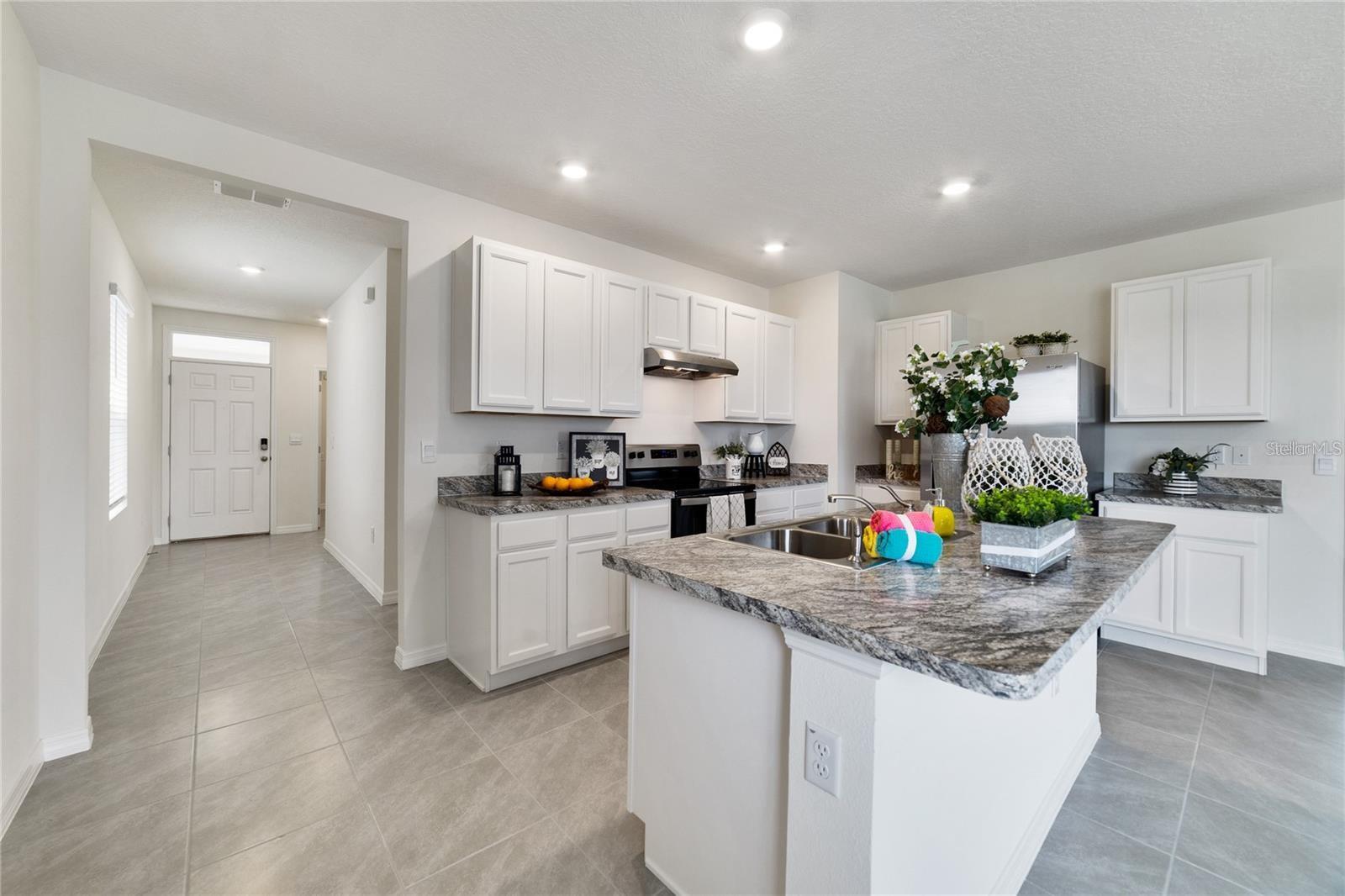 Image 3 of 28 For 1548 Catbriar Way