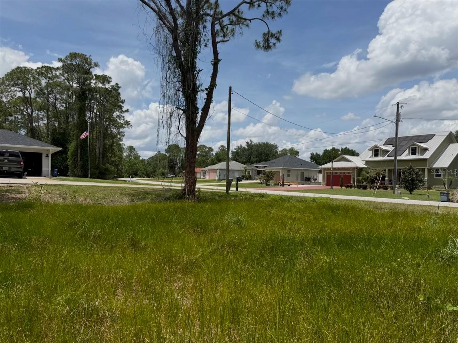 Image 2 of 11 For 5211 Lake Haven Boulevard