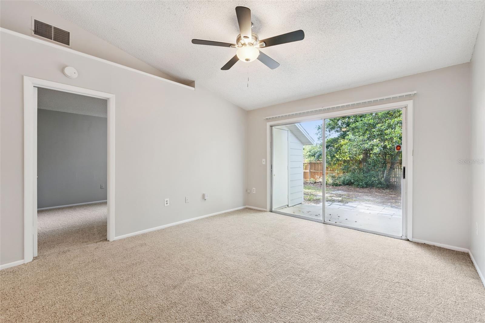 Image 3 of 16 For 9946 River Crest Court