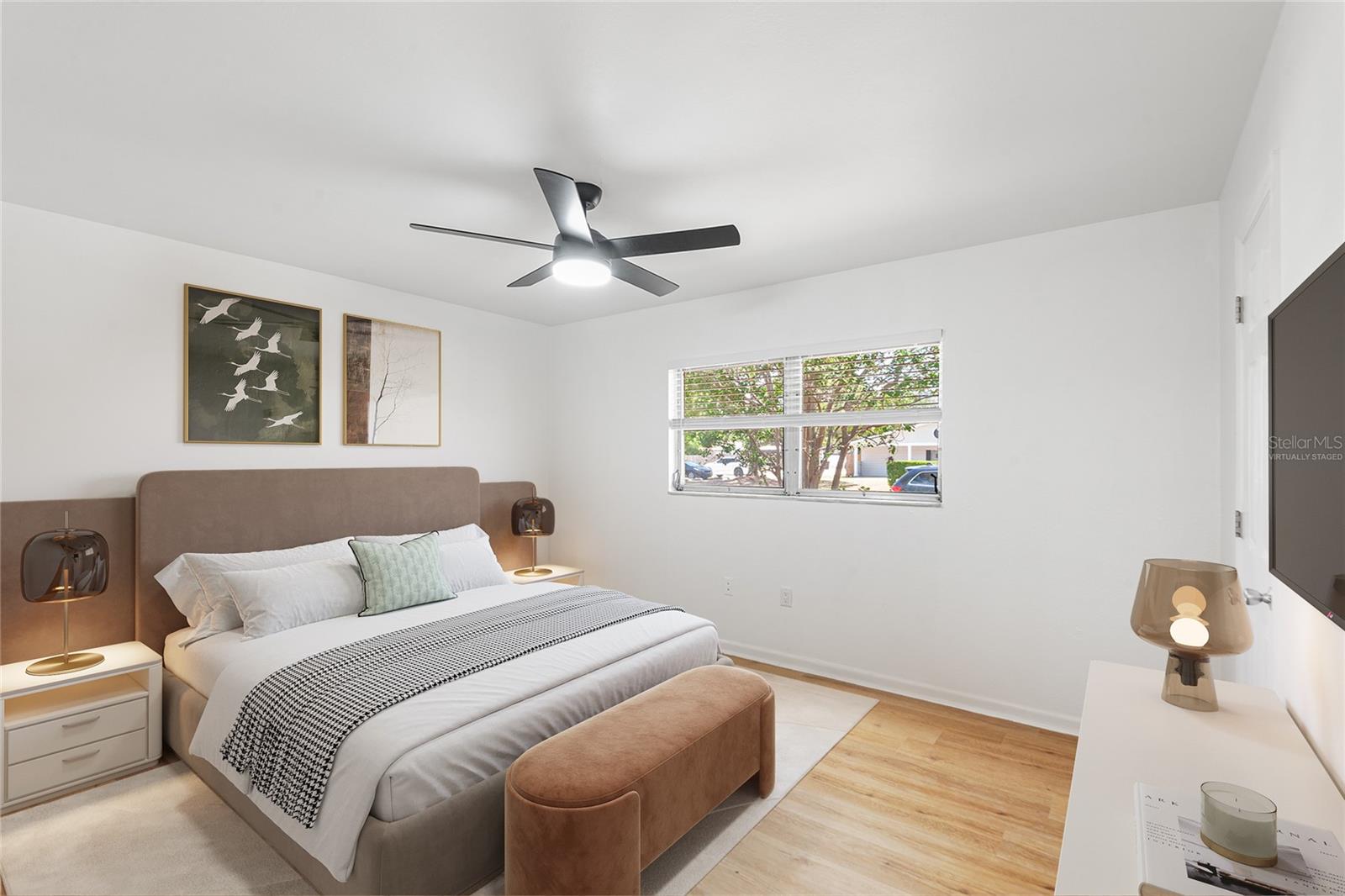 Image 8 of 12 For 555 62nd Street S 102