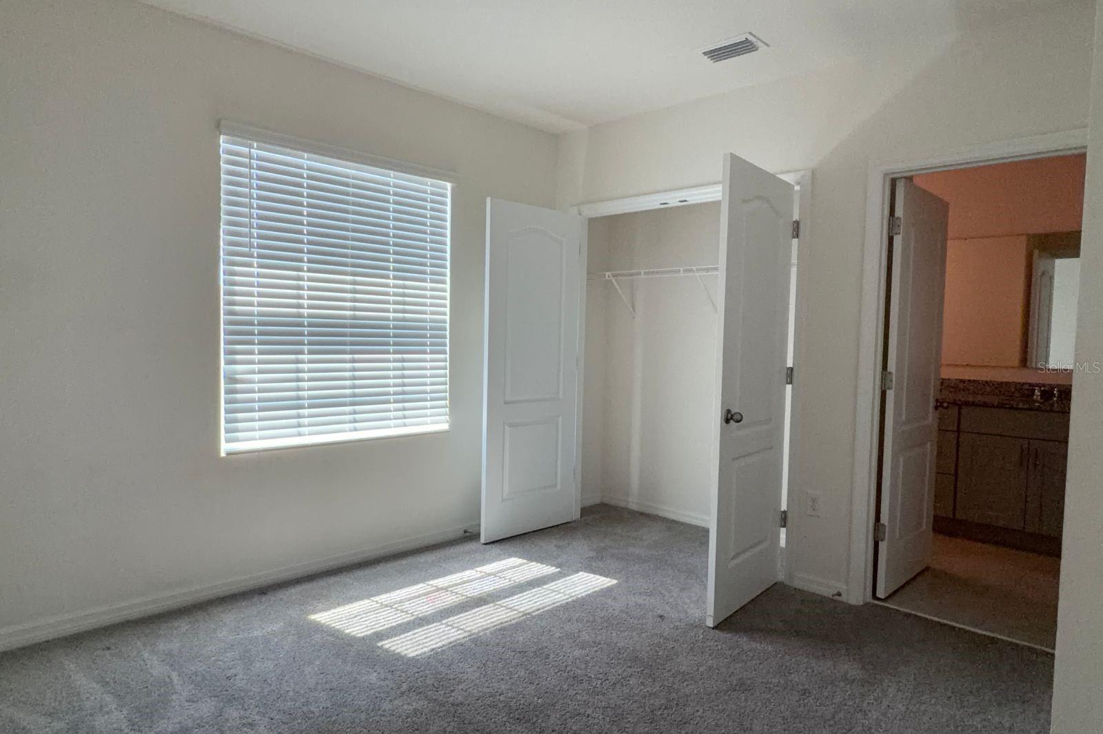 Image 12 of 31 For 1470 Isleta Loop