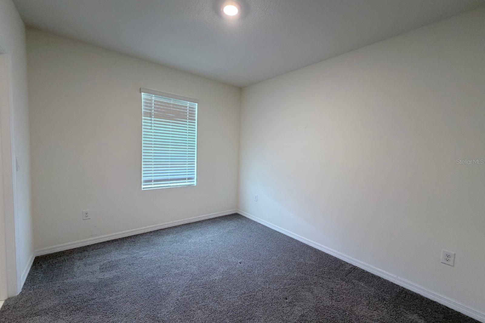 Image 15 of 31 For 1470 Isleta Loop