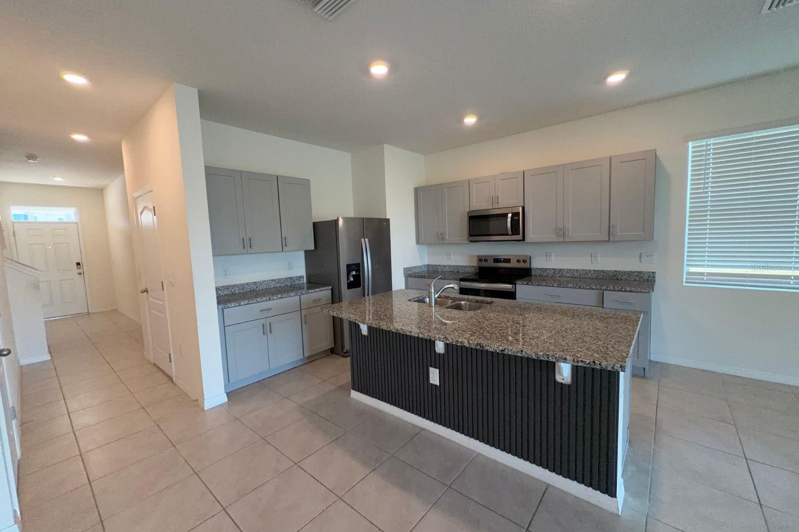 Image 2 of 31 For 1470 Isleta Loop
