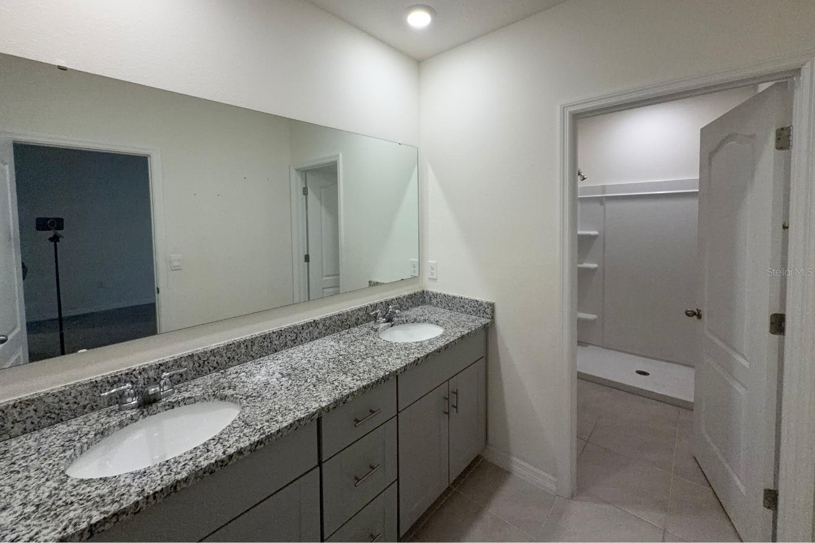 Image 21 of 31 For 1470 Isleta Loop