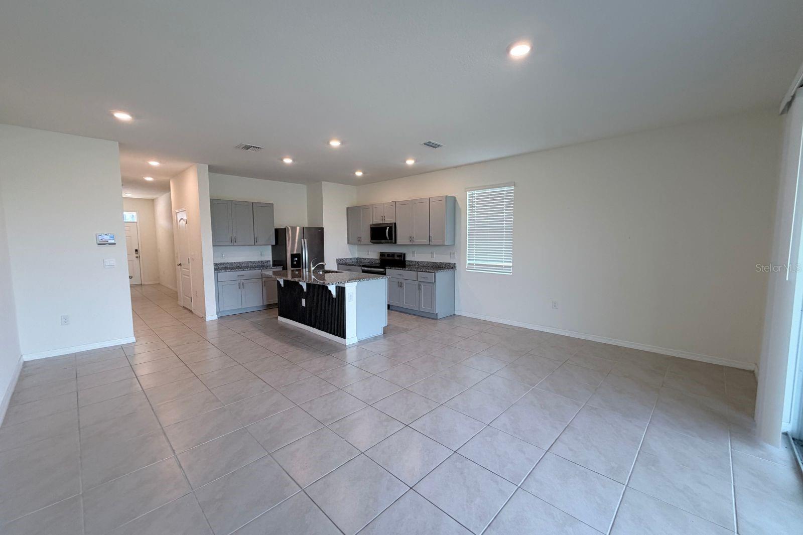 Image 4 of 31 For 1470 Isleta Loop