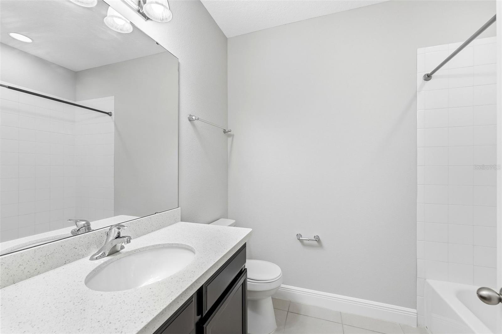 Image 26 of 37 For 15615 Honeybell Drive