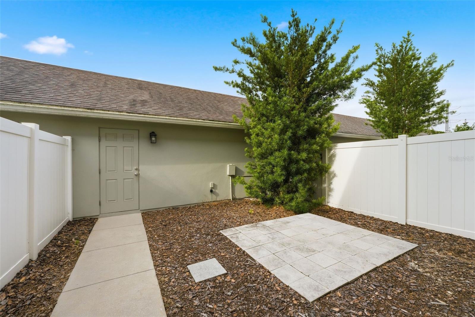 Image 31 of 37 For 15615 Honeybell Drive