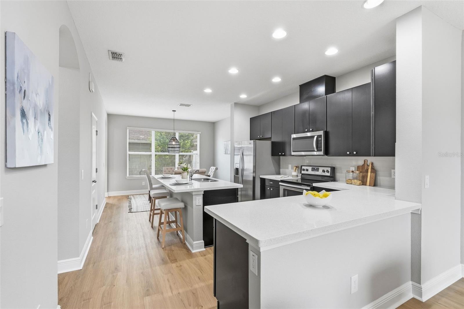 Image 8 of 37 For 15615 Honeybell Drive