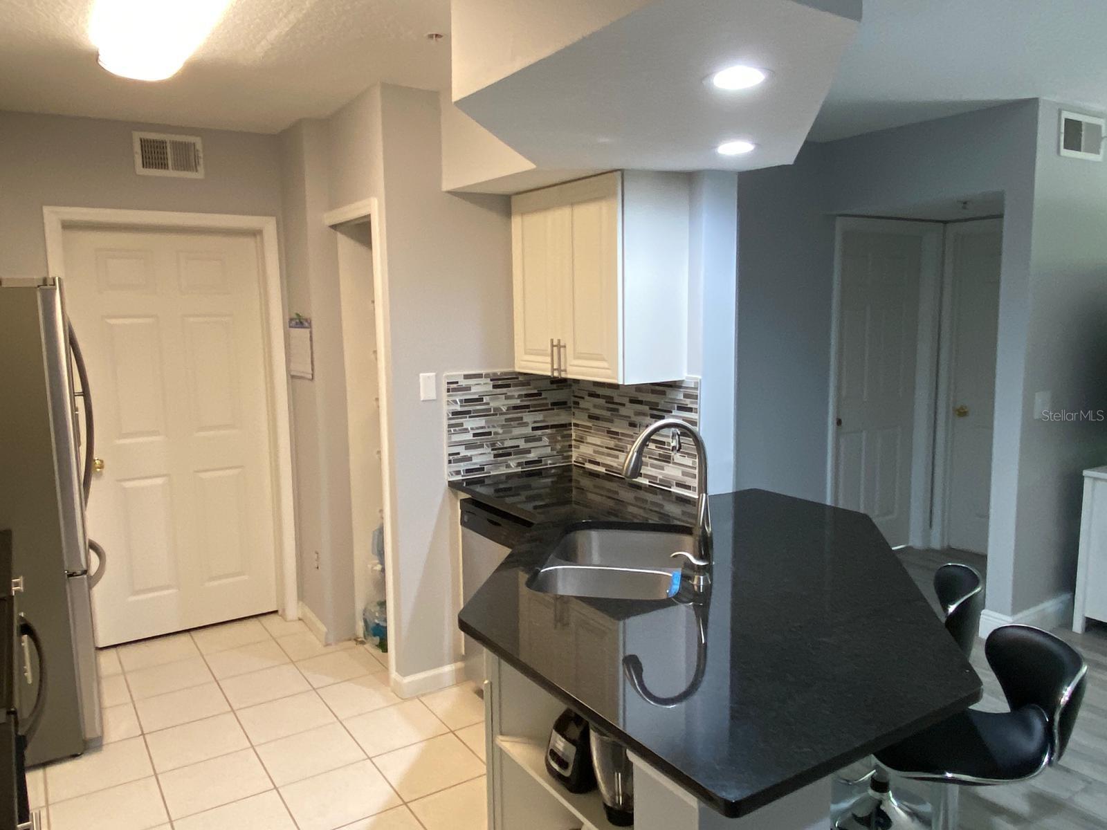 Image 9 of 22 For 12602 Crest Springs Lane 1318