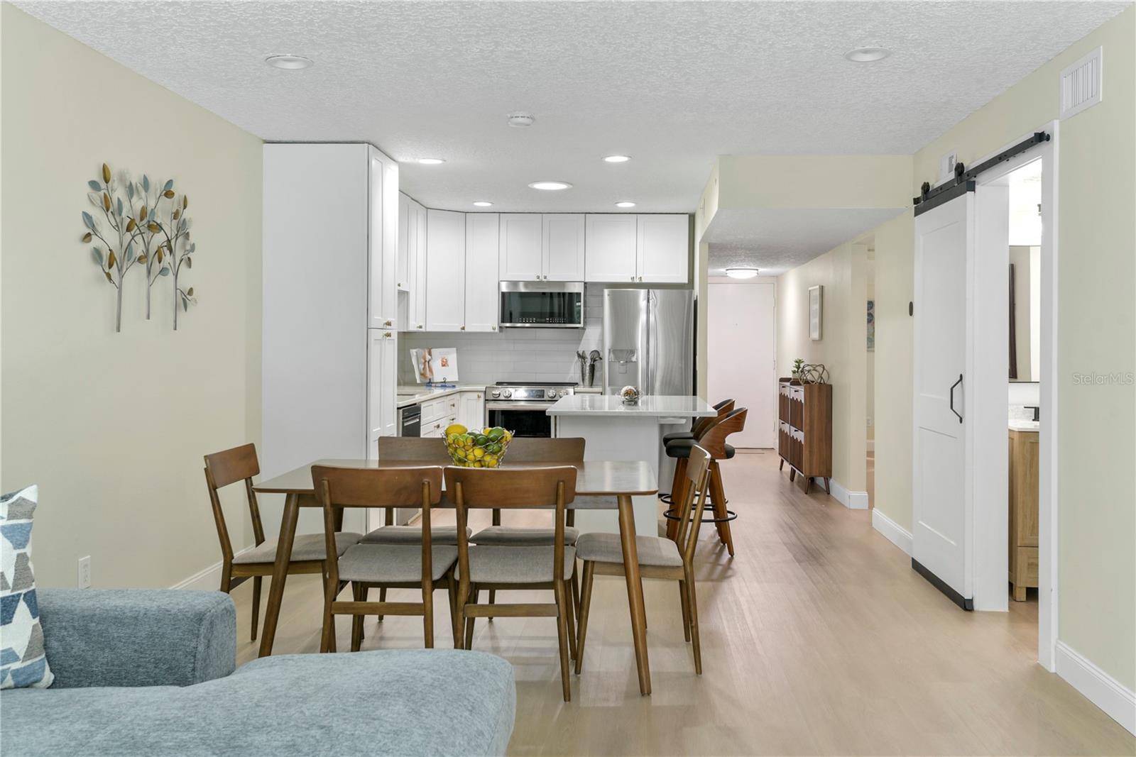 Image 11 of 33 For 894 Jonathan Way 3b