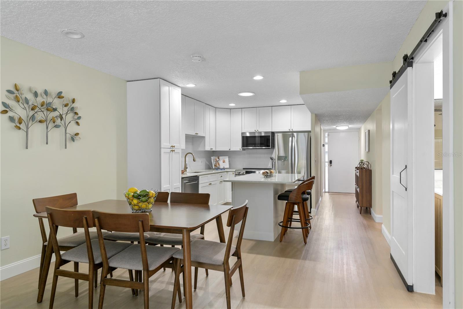 Image 12 of 33 For 894 Jonathan Way 3b