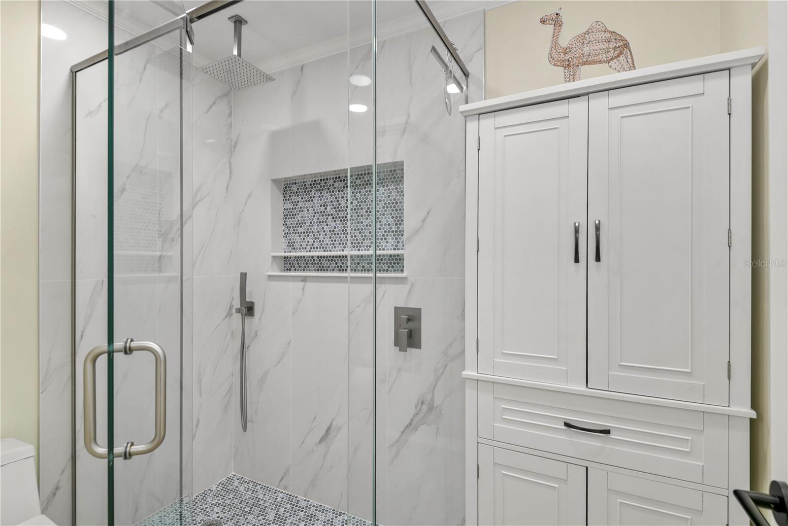Image 19 of 33 For 894 Jonathan Way 3b