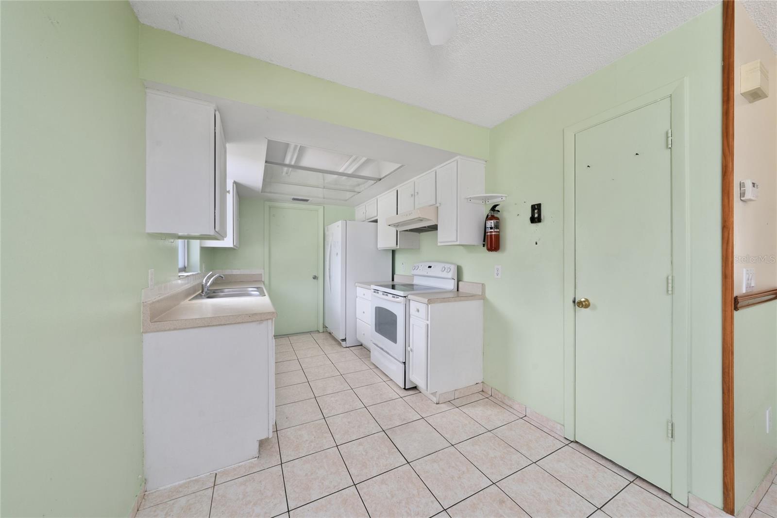 Image 12 of 43 For 660 Fernandina Street Nw