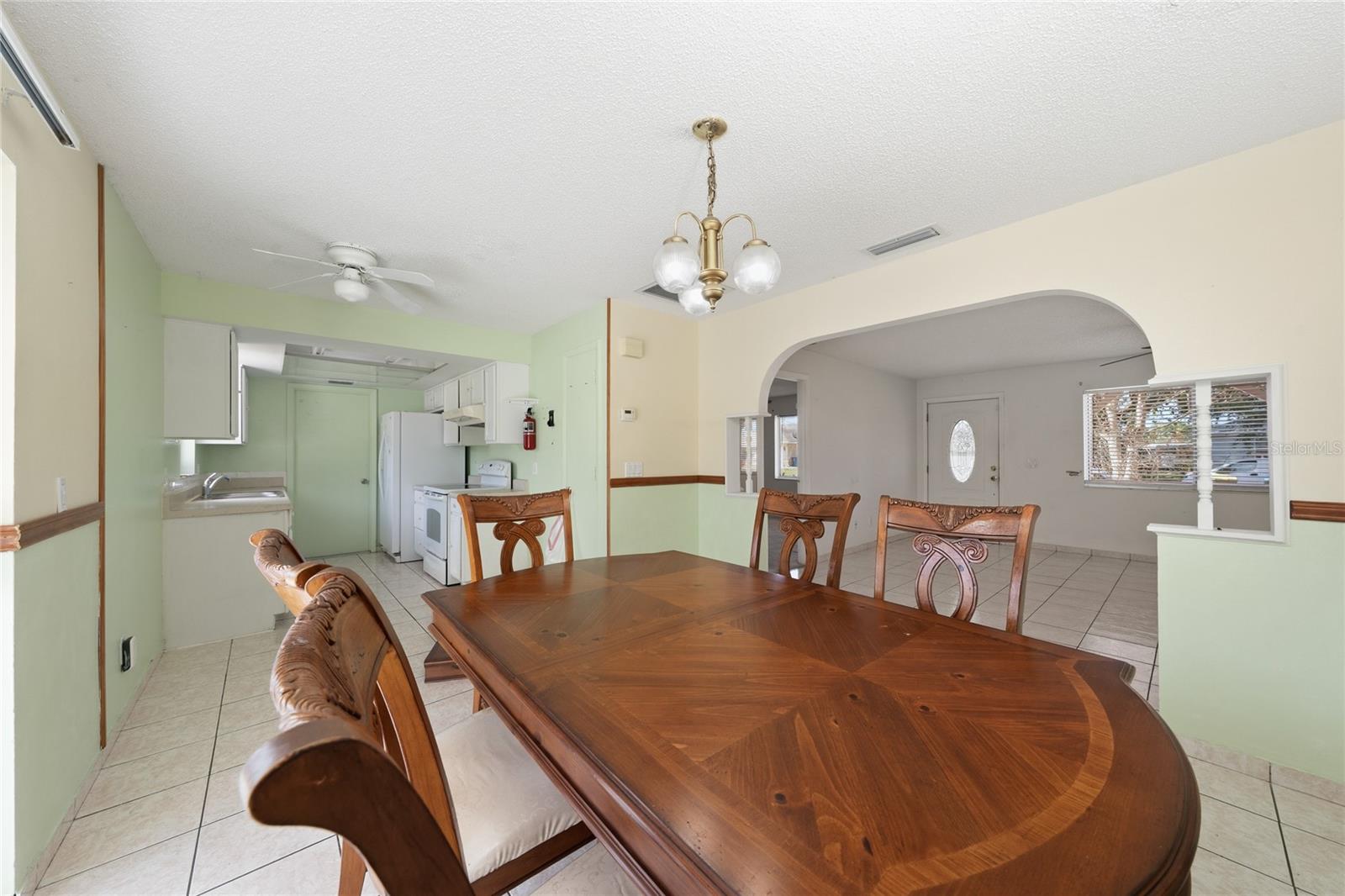 Image 13 of 43 For 660 Fernandina Street Nw