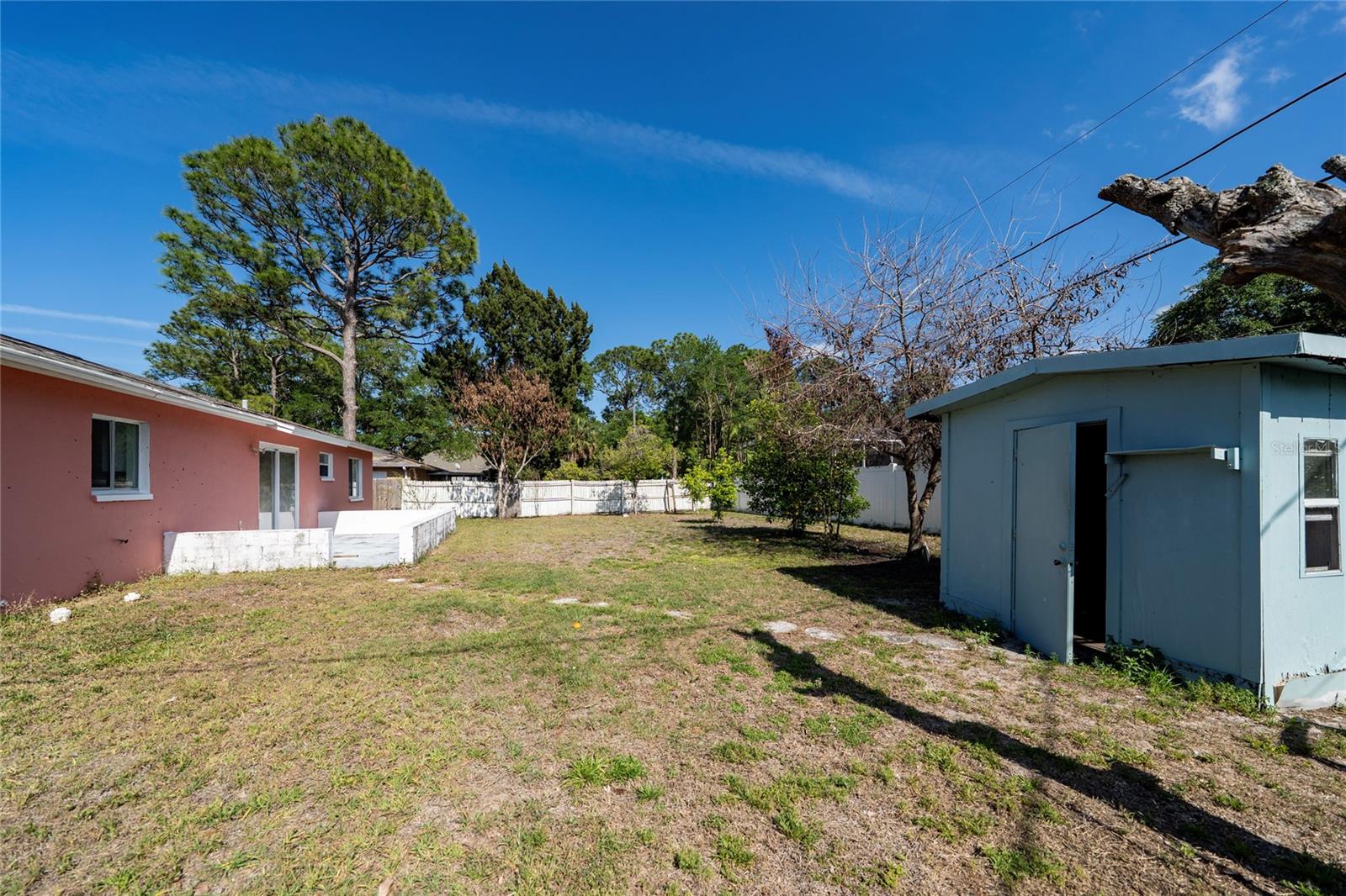 Image 35 of 43 For 660 Fernandina Street Nw