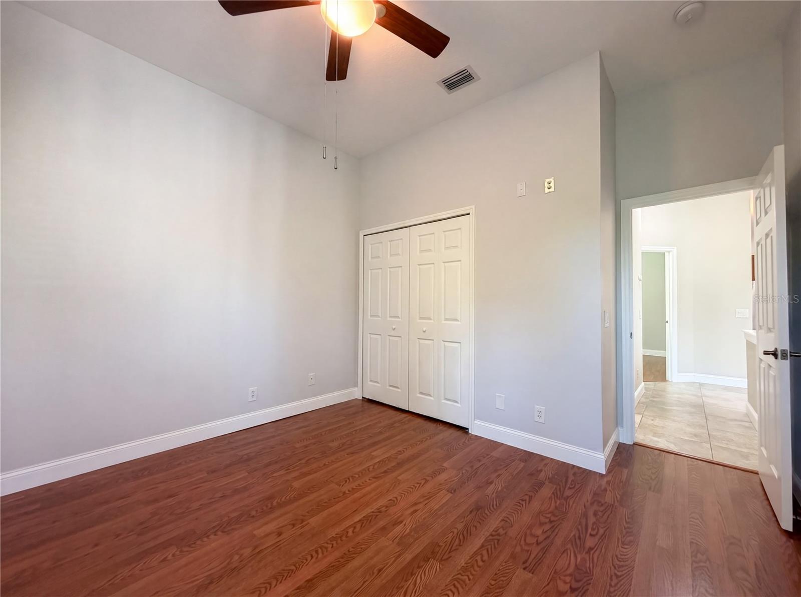 Image 11 of 31 For 7841 Kavanagh Court