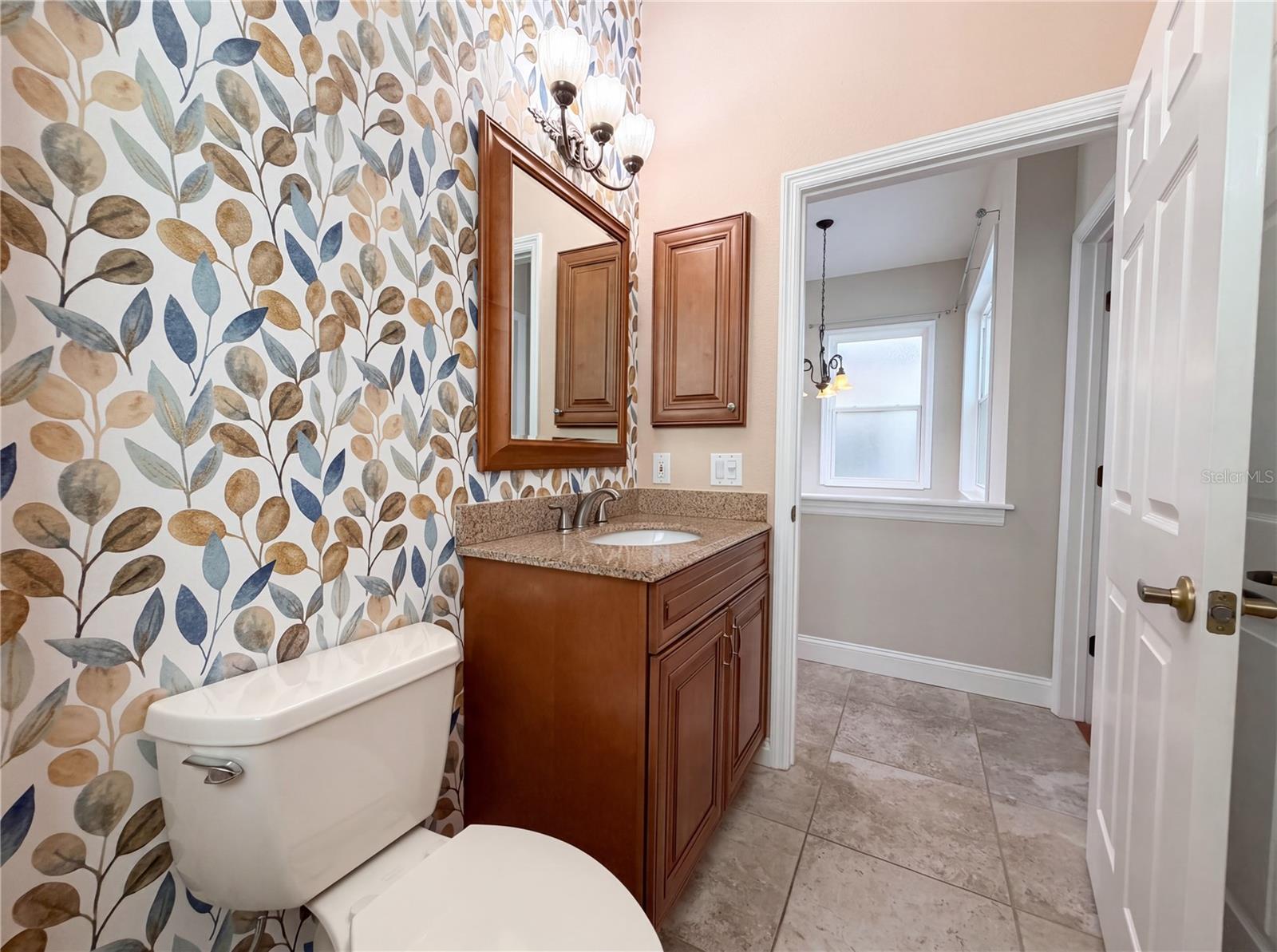 Image 15 of 31 For 7841 Kavanagh Court