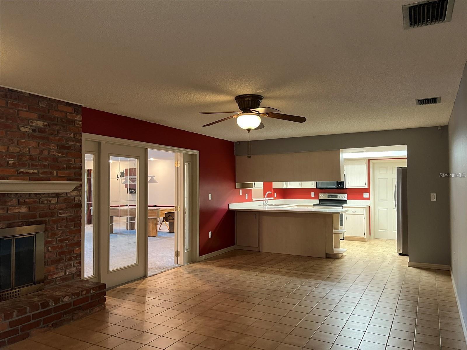 Image 22 of 34 For 8605 Caracas Avenue S