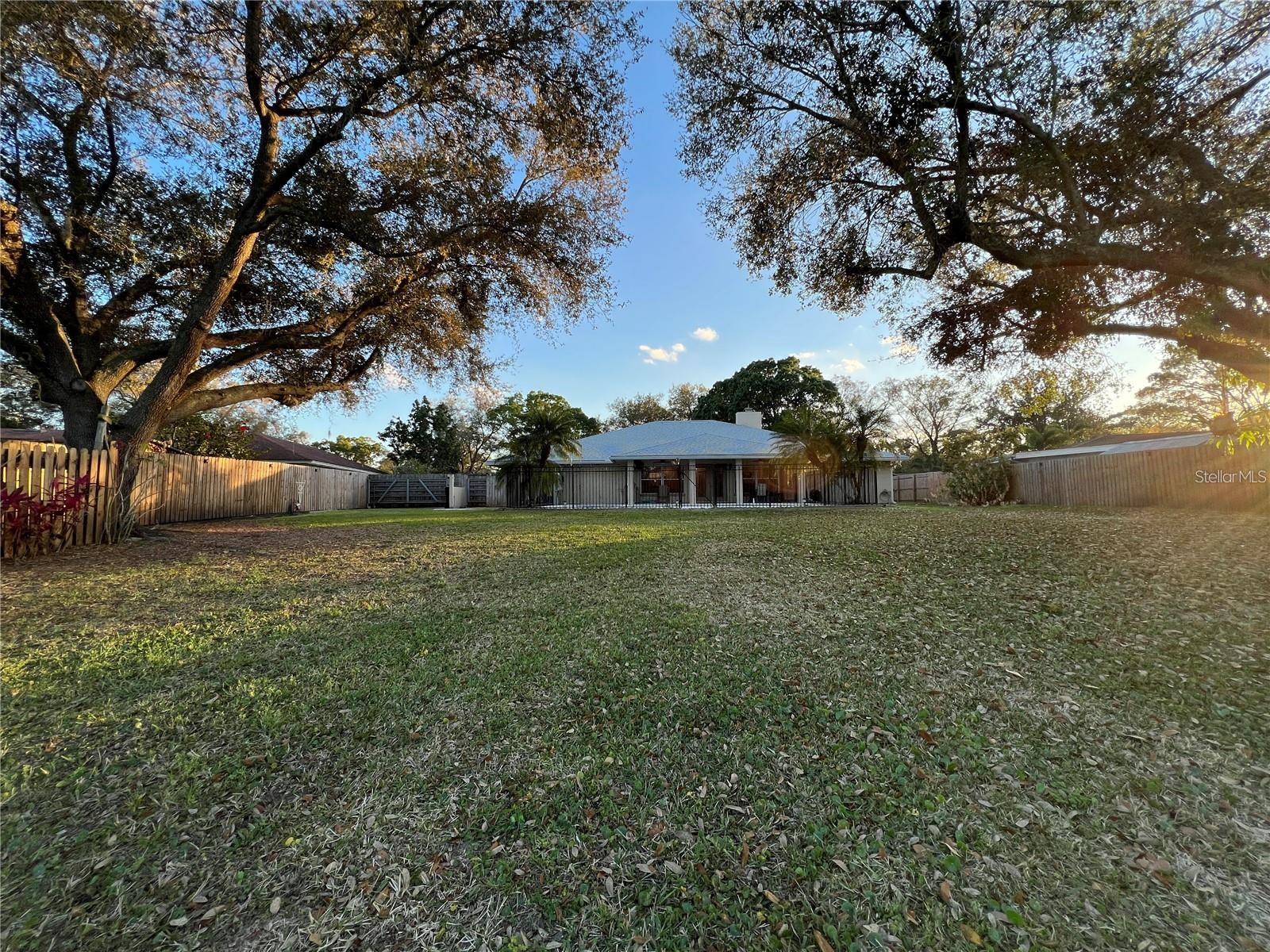 Image 9 of 34 For 8605 Caracas Avenue S