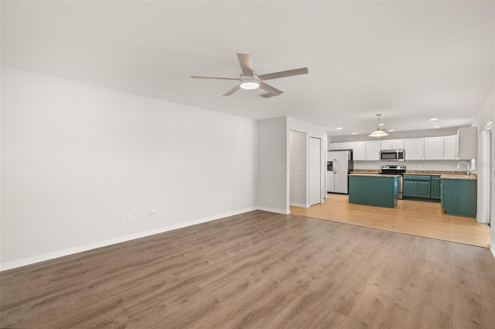 Image 12 of 37 For 611 Del Pilar Drive