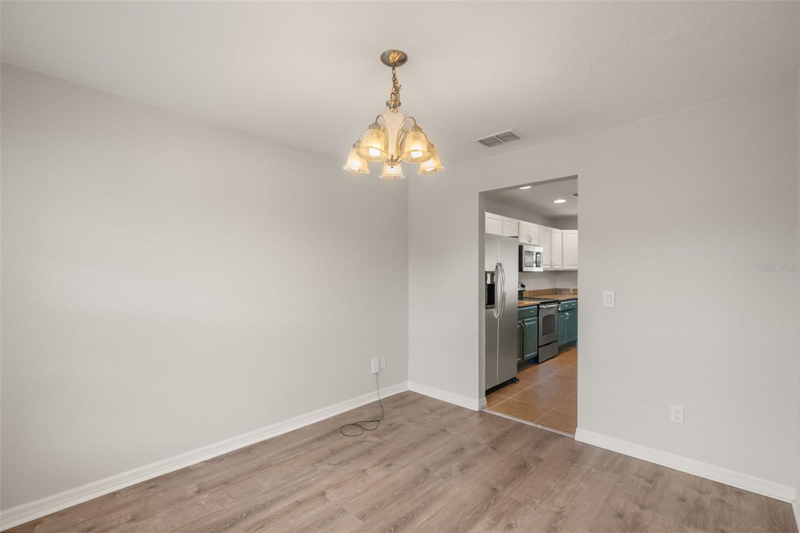 Image 5 of 37 For 611 Del Pilar Drive