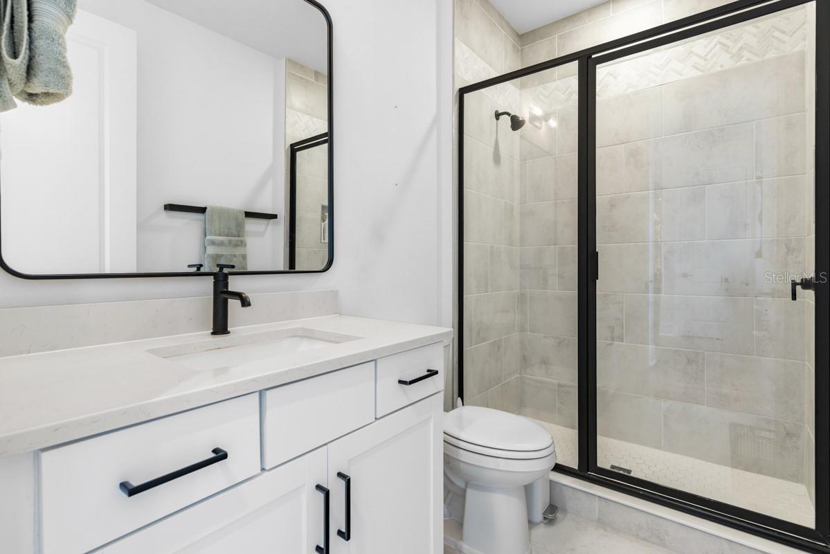 Image 30 of 48 For 15717 Vetta Drive