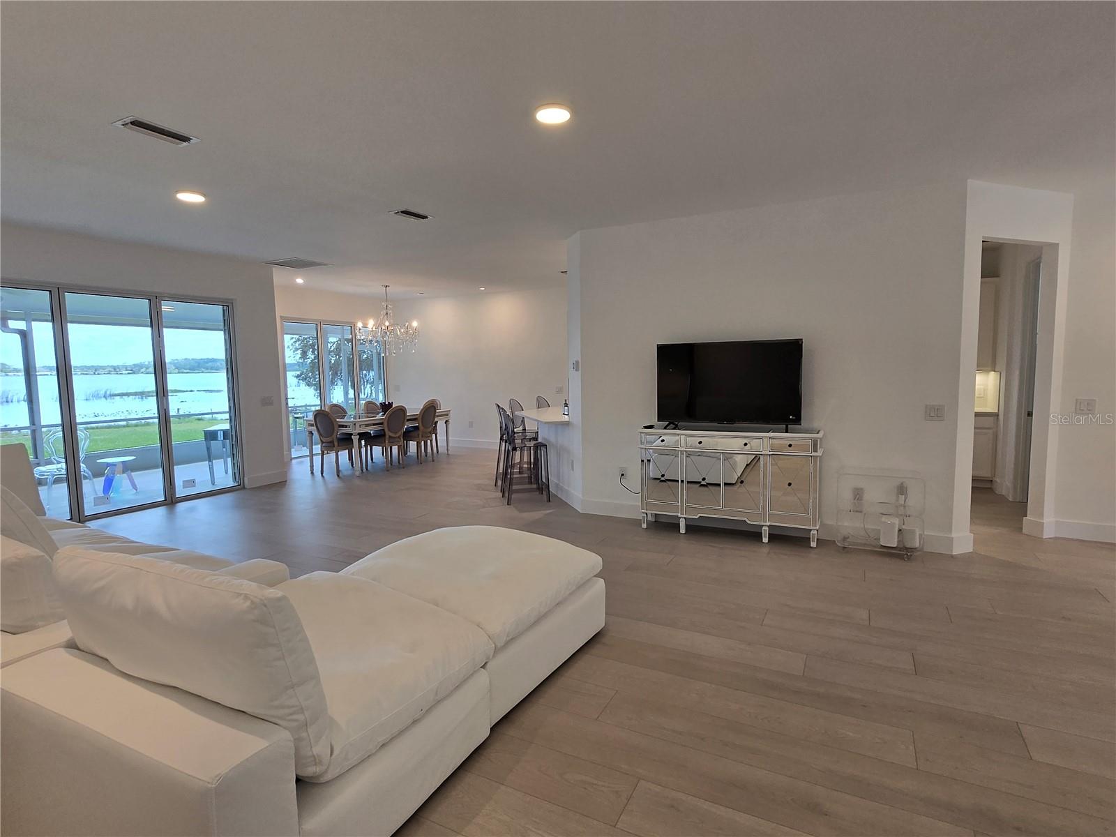 Image 2 of 13 For 560 Eden Drive