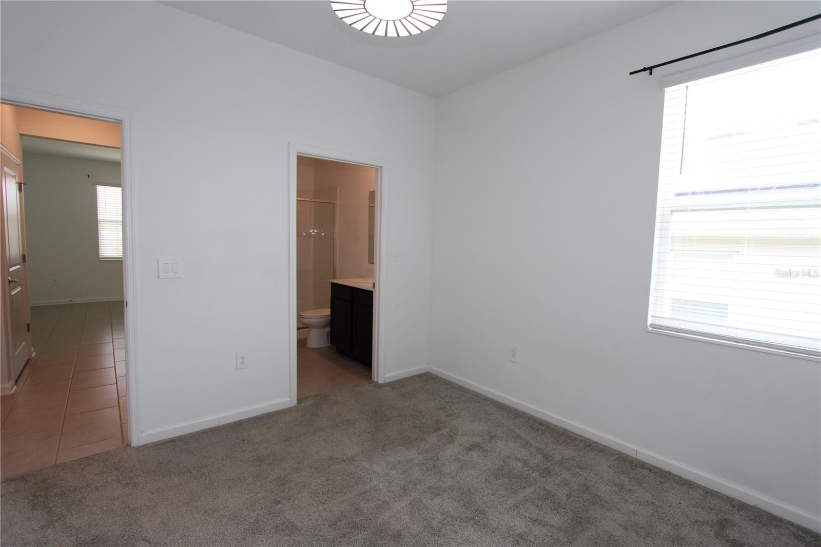 Image 25 of 28 For 737 Citrus Reserve Boulevard