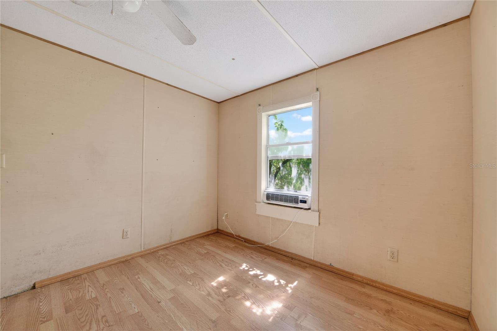 Image 11 of 30 For 23000 Tex Wheeler Avenue