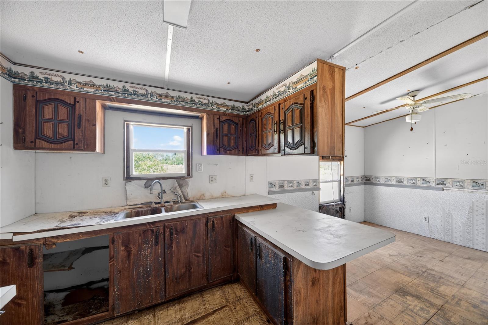 Image 12 of 30 For 23000 Tex Wheeler Avenue