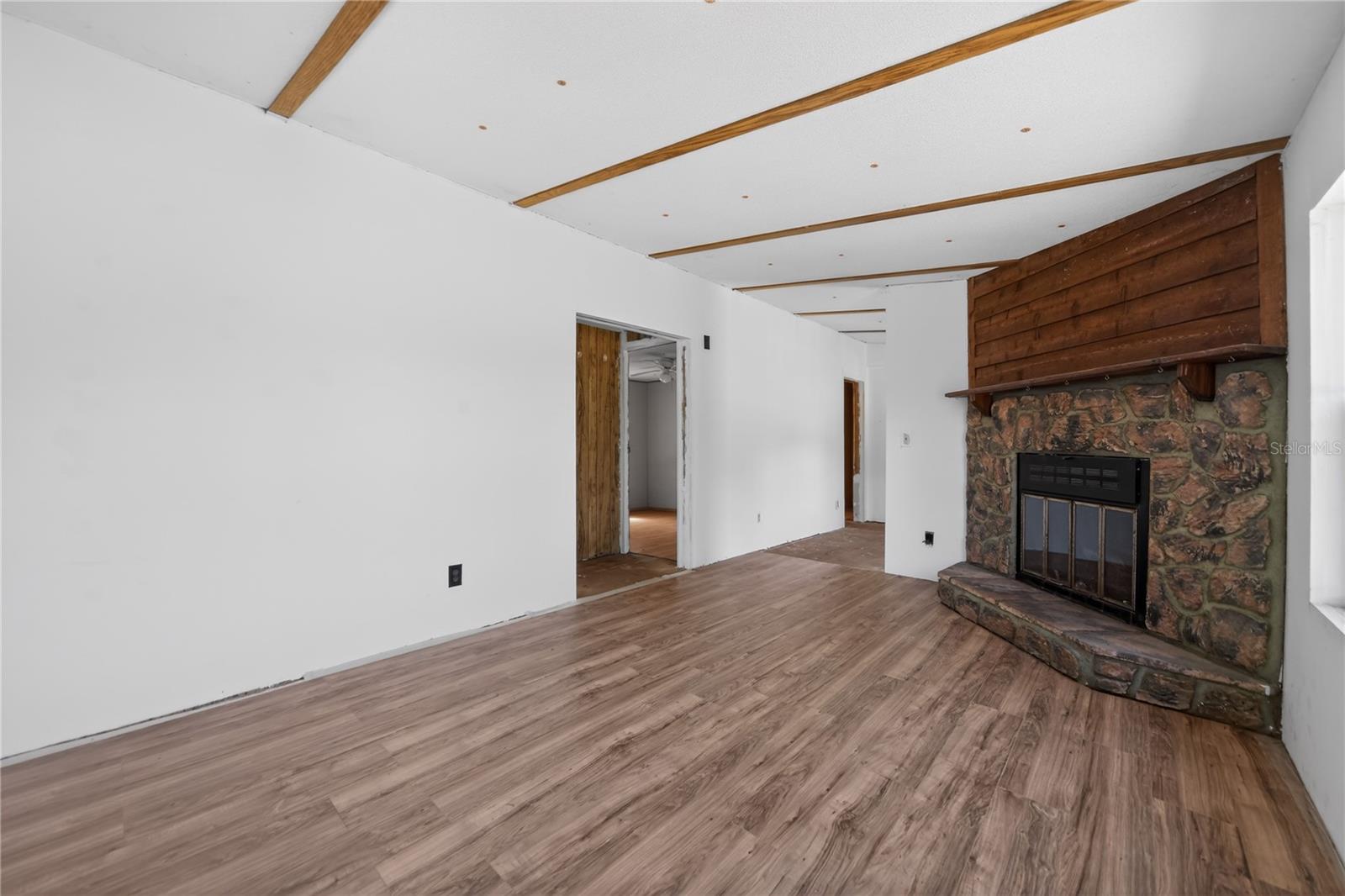 Image 6 of 30 For 23000 Tex Wheeler Avenue