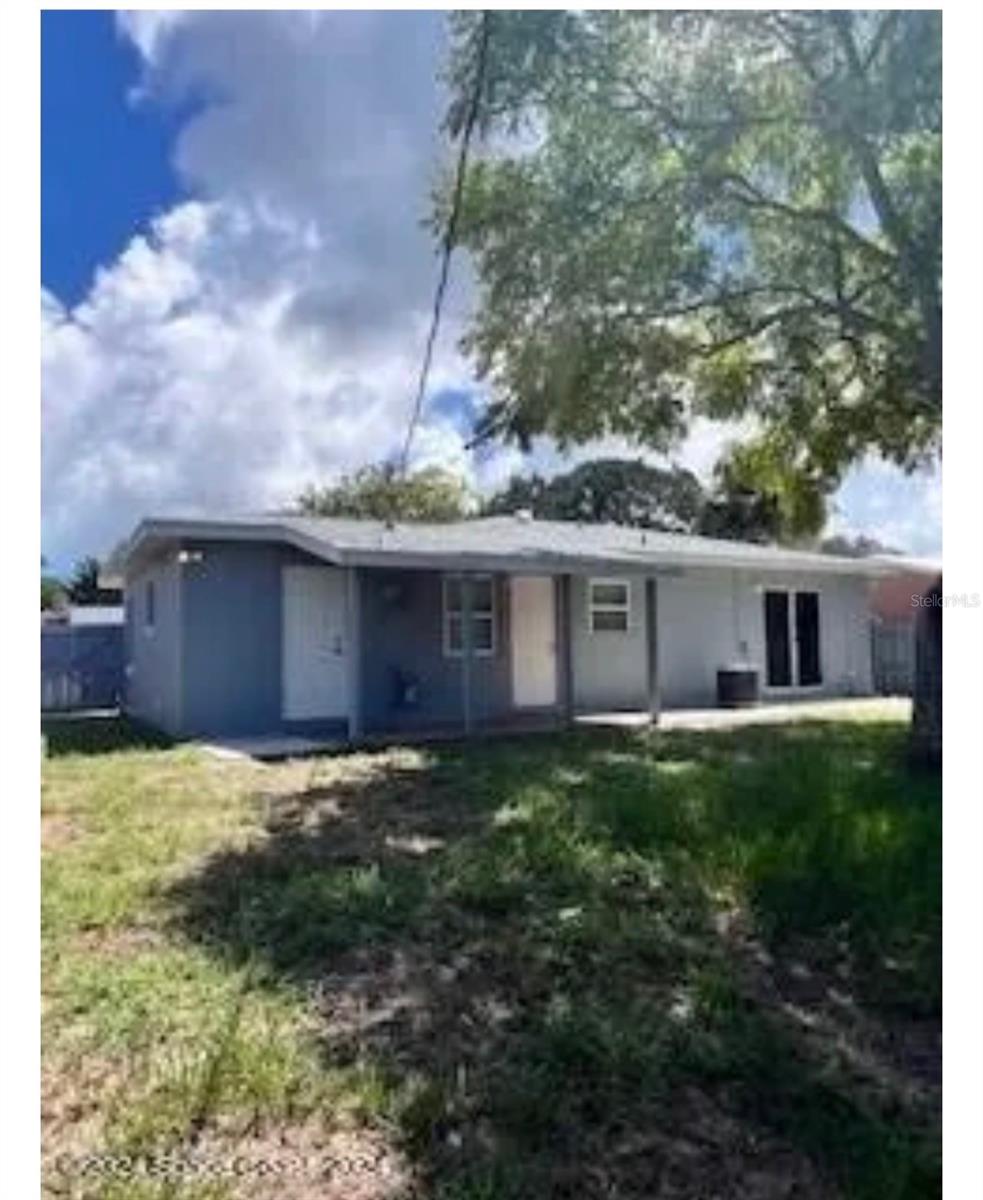Image 4 of 5 For 930 Alford Street
