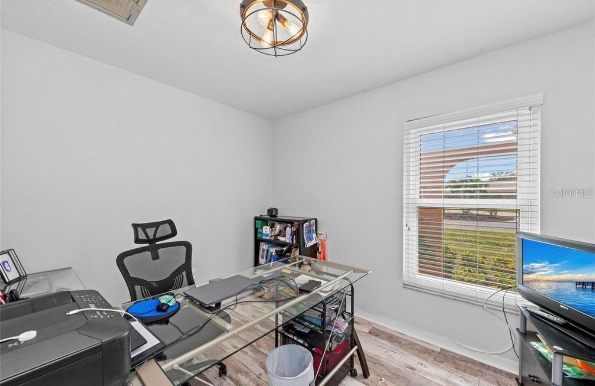 Image 7 of 36 For 107 Corot Drive