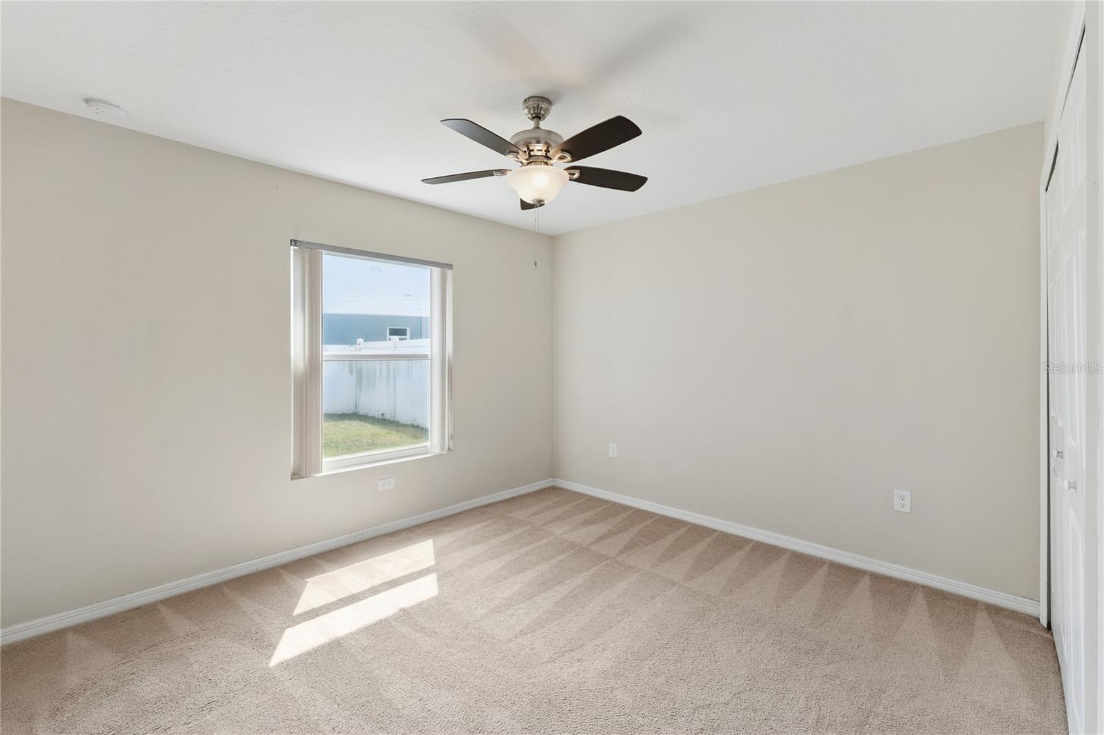 Image 10 of 18 For 1520 Springleaf Drive