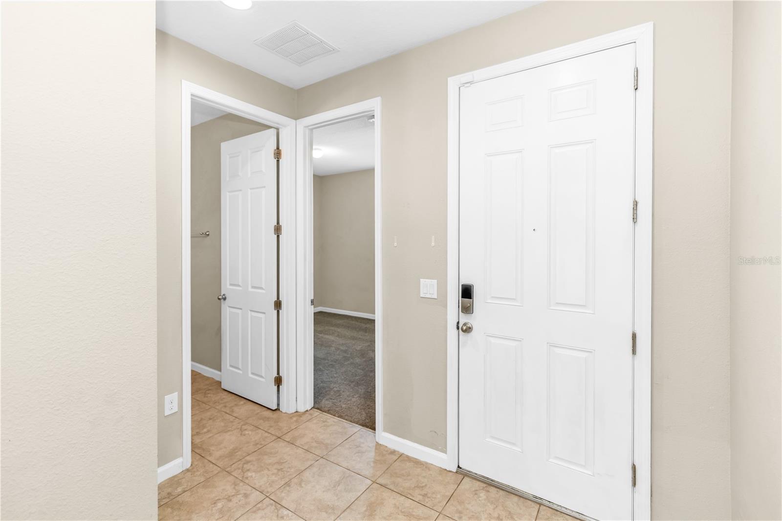 Image 18 of 32 For 5608 Westerly Breeze Place